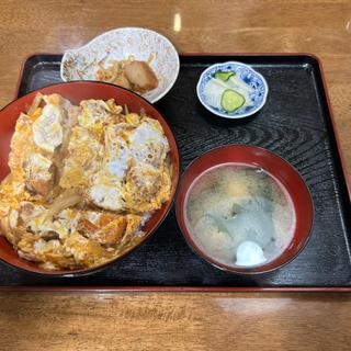 煮込みかつ丼(大盛り)
