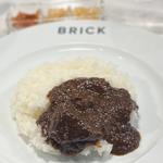 黒毛和牛三角バラカレー(三角バラ2個)