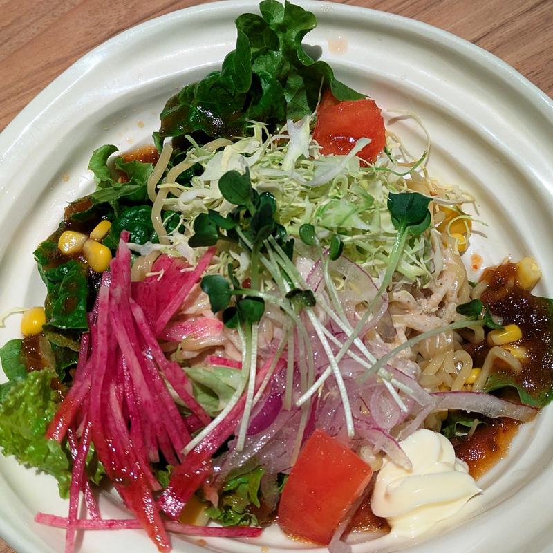 名物ラーメンサラダ(ハーフ)(北の味紀行と地酒 北海道 川崎駅前店)