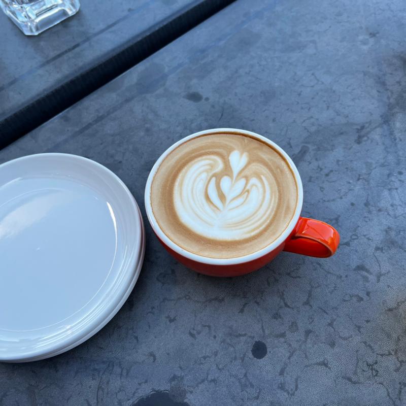 カフェラテ(HALO cafe)