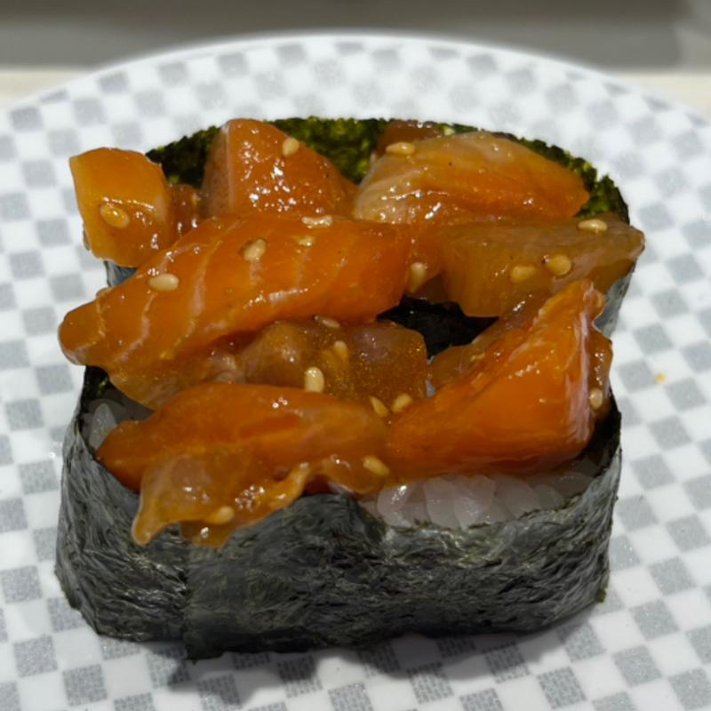 海鮮ユッケ風(魚べい 八千代村上店)