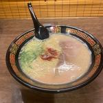 天然とんこつラーメン