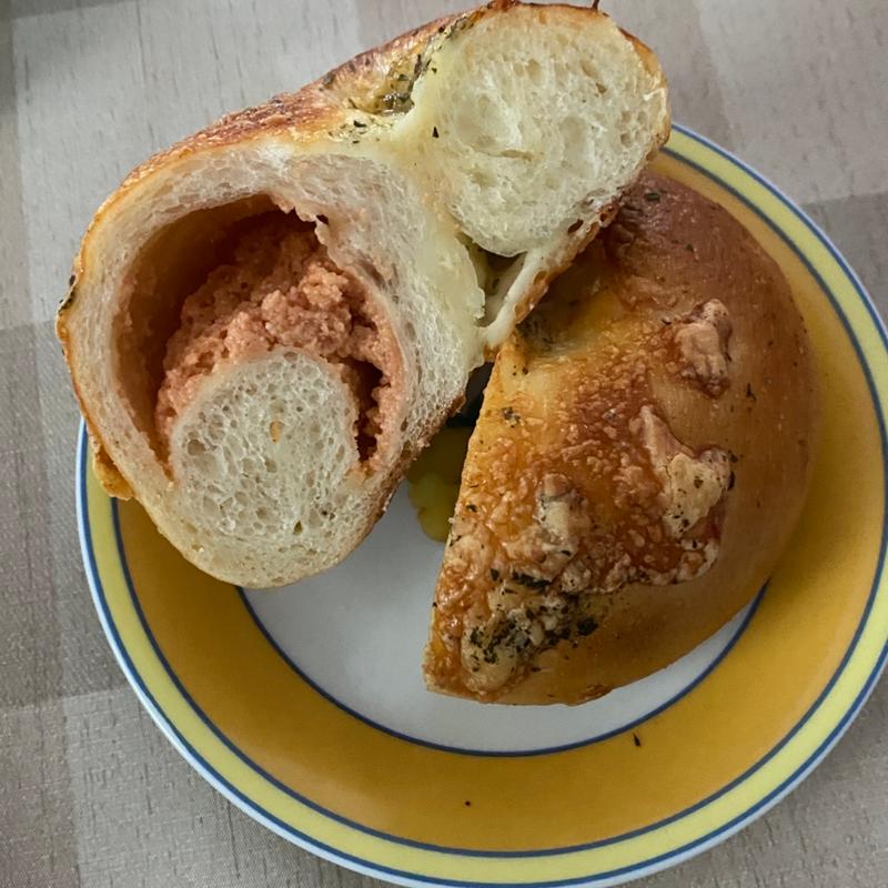 めんたい(チーズのせ)(ゆさひみベーグル)