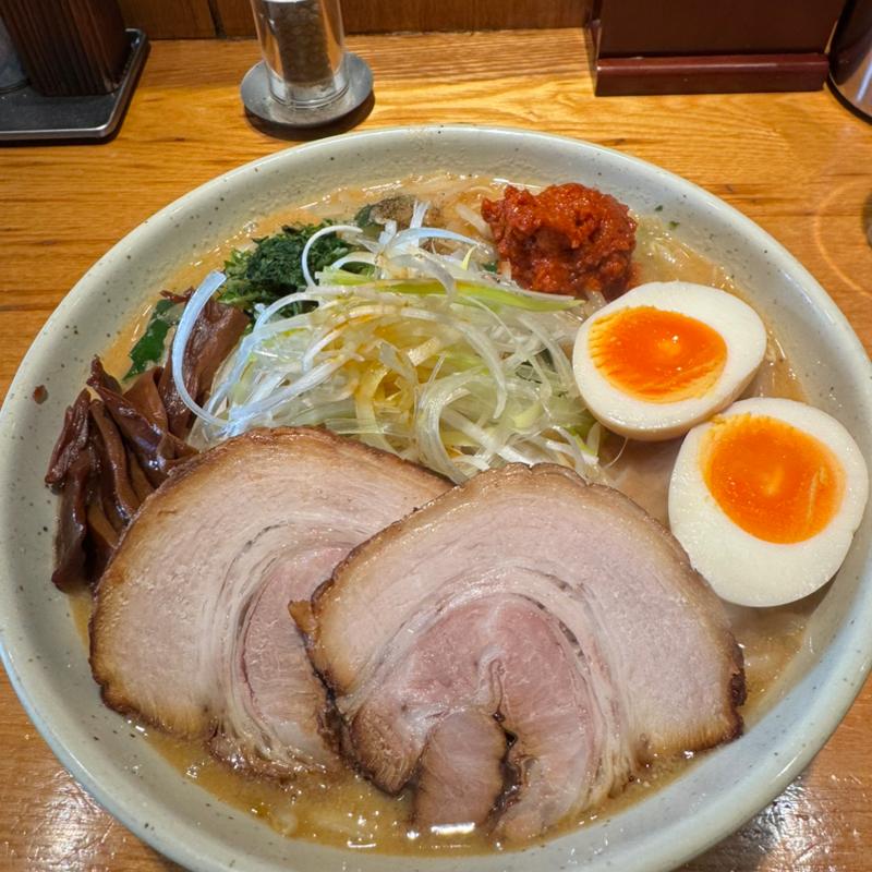 特製辛バリ味噌ラーメン(つじ田 味噌の章 飯田橋店)