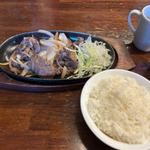エゾ鹿鉄板焼き(まくら木 東京・月島)