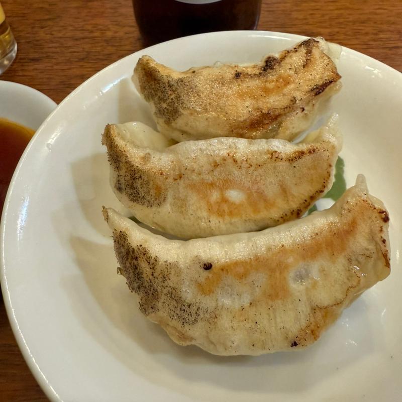 半分ギョーザ（3ヶ）(栄華軒)