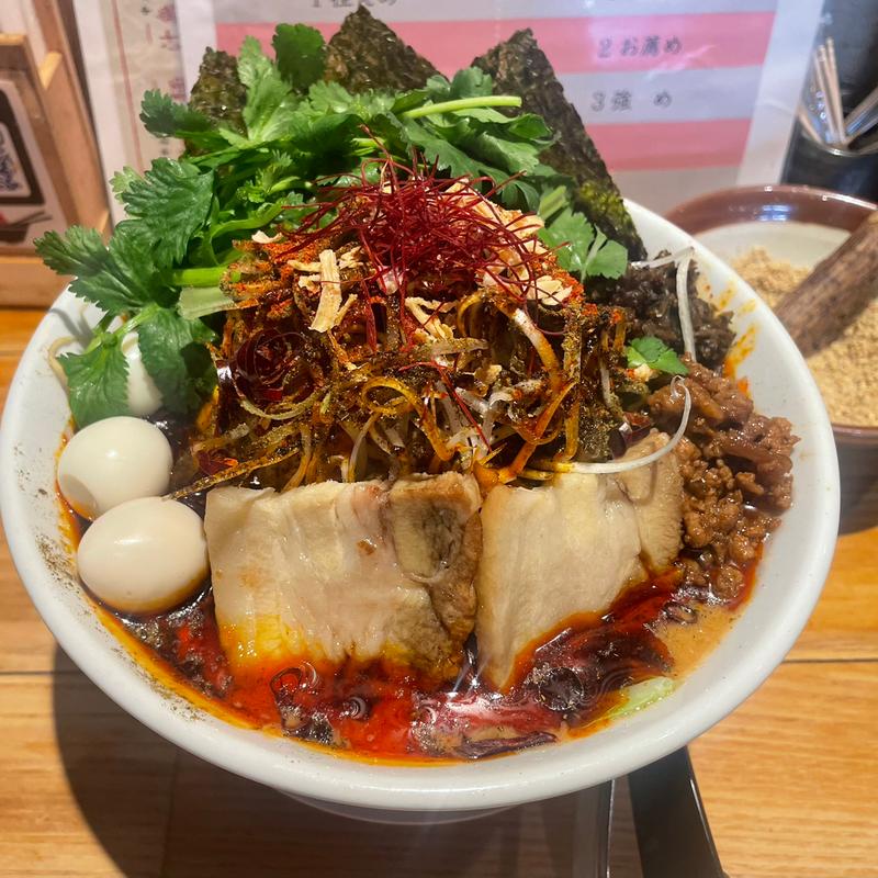 こってりなわけで、パクチートッピング(四川担々麺 どういうわけで、)