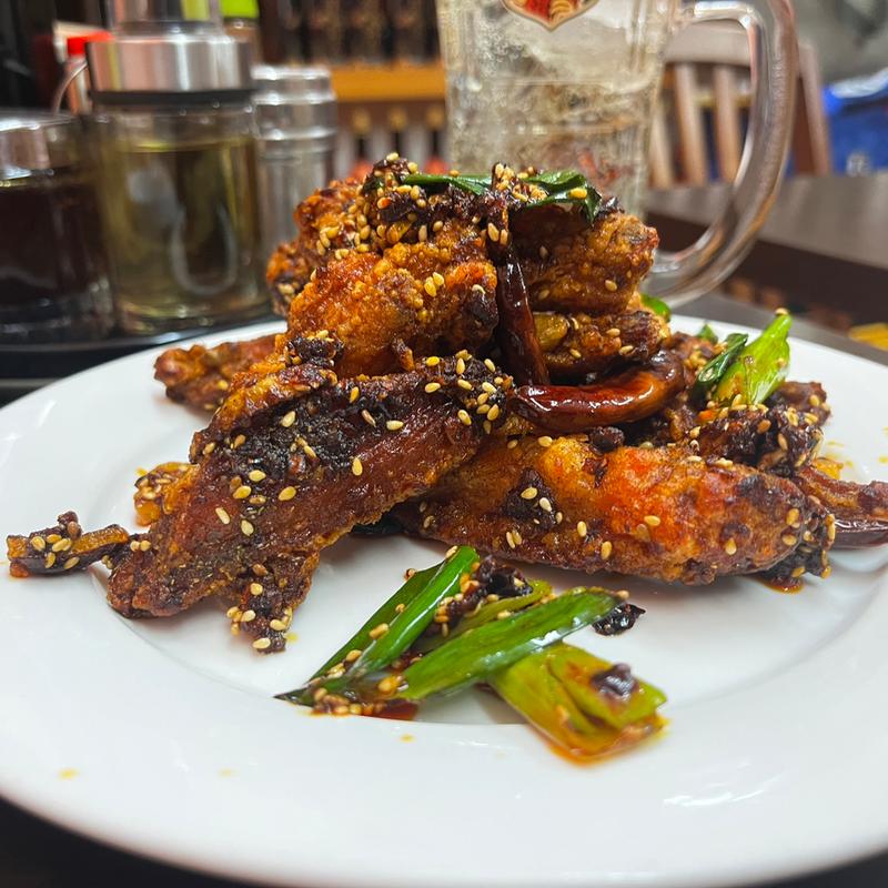 手羽先唐辛子炒め(陳記饅頭)