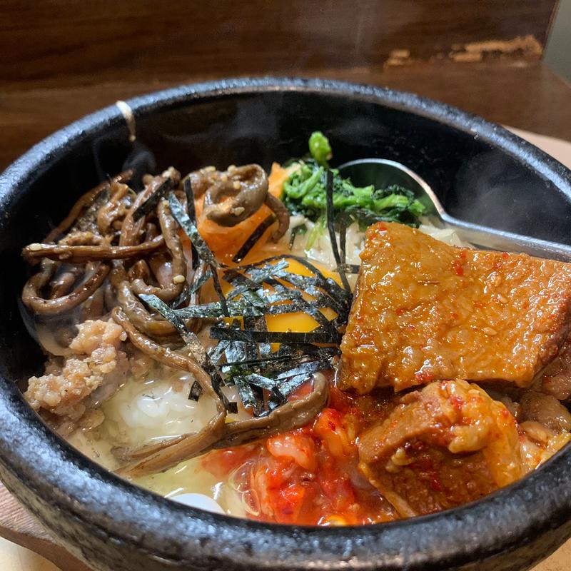 (路地裏 （ろじうら）)