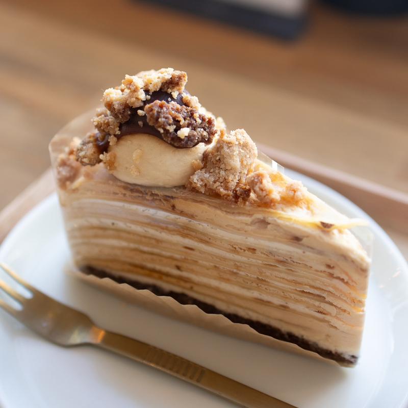 キャラメルクリームのミルクレープ(Align Coffee Roaster)