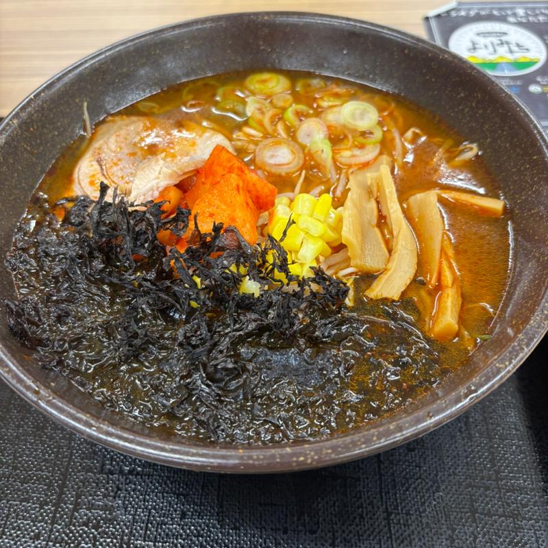 焼走り熔岩流ラーメン(岩手山サービスエリア（下り線）　レストランコーナー )