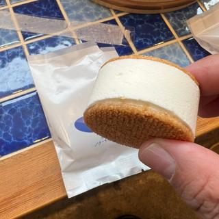 ヨーグルトバターサンドクッキー(三朝ヨーグルト)