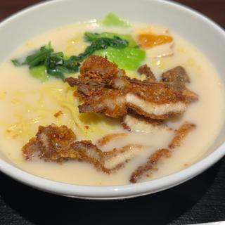 台湾パイコー麺