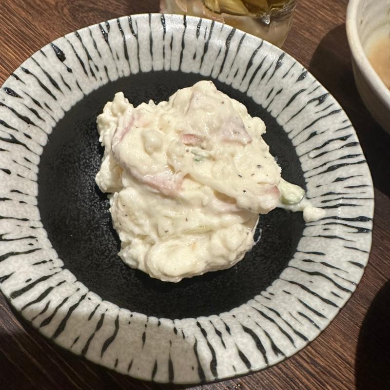 ポテトサラダ(もつ焼きばん 中目黒本店)