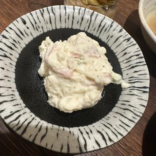 ポテトサラダ(もつ焼きばん 中目黒本店)