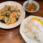 野菜炒め・白飯（中）