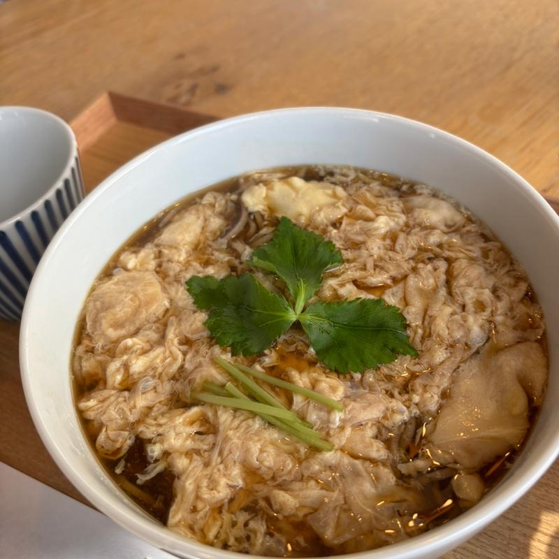 玉子とじ蕎麦　冬限定(naritaya)