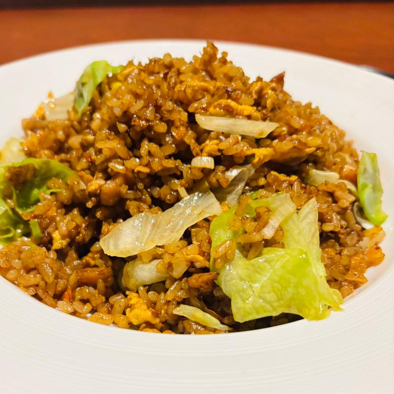 牛肉レタス炒飯(健康中華庵 青蓮 神保町店 )