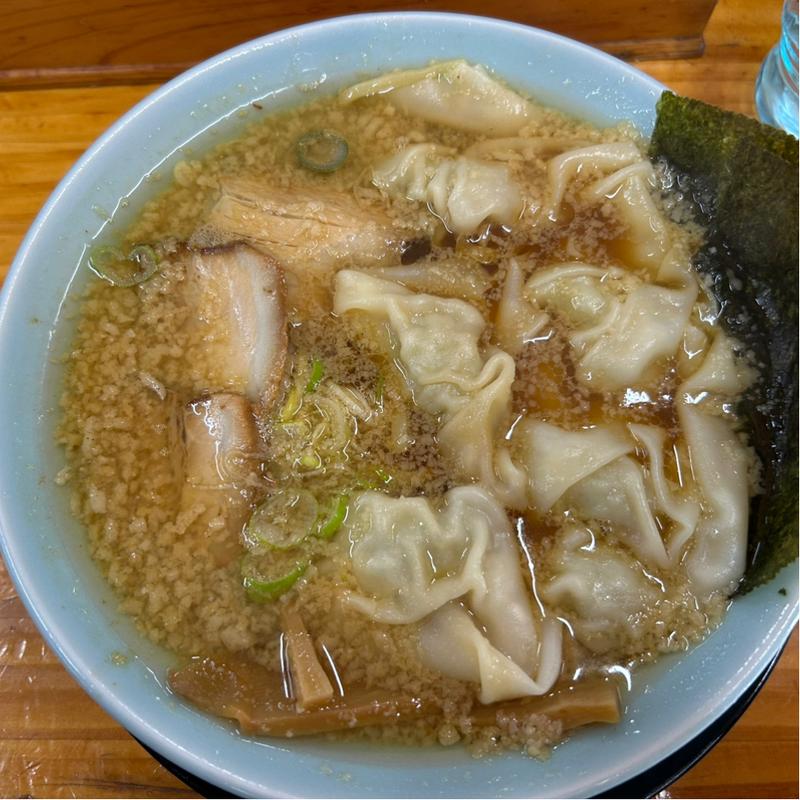 こってりワンタンメン(麺や 髭おやじ )