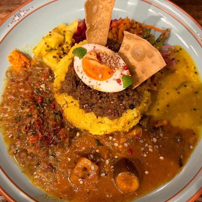 3種あいがけ(カレーショップ初恋)