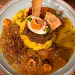 3種あいがけ(カレーショップ初恋)