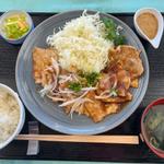 国産三元豚使用　ロース生姜焼き定食
