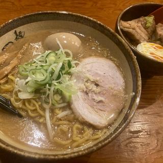 味噌ラーメン+煮卵+焼き豚丼