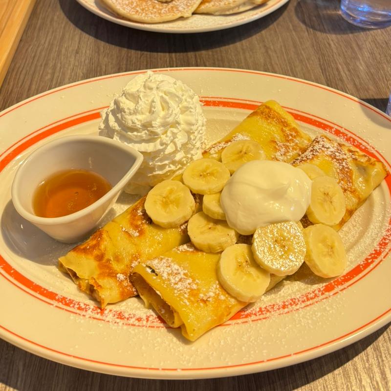 バナナ、サワークリーム(Eggs 'n Things 原宿店)