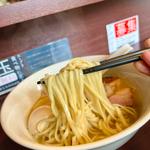 鶏白湯ラーメン(麺乃はる)