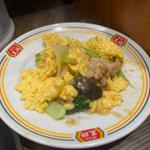 肉と玉子の入り付け