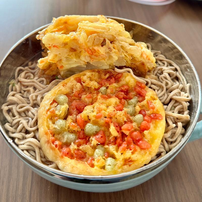 かき揚げそば(緑のたぬき)(ベルクス 東墨田店)