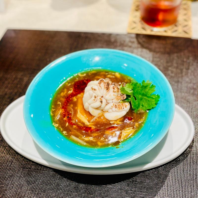 白子のサンラータン(ふかひれ屋)