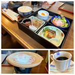 朝食(汽車ポッポ食堂 )