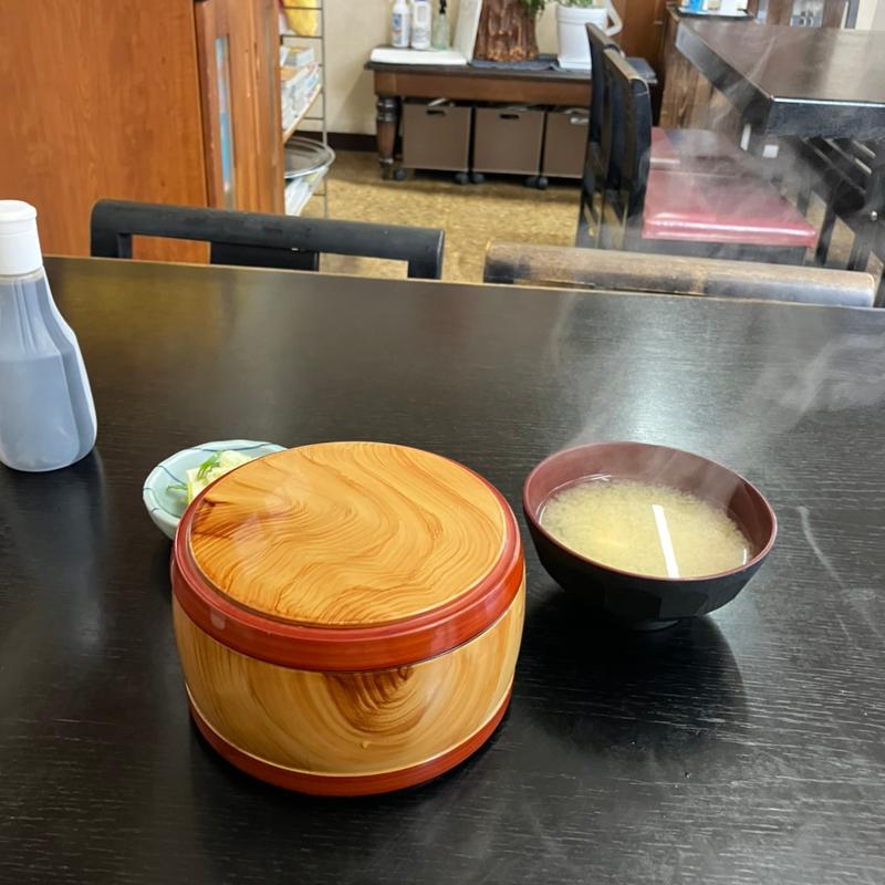 カツ重(かどや食堂 )