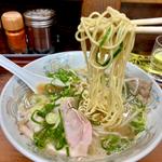 ラーメン（並）(大黒ラーメン 伏見本店)