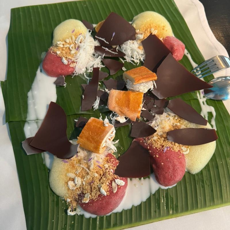 スペシャルデザート(Issaya Siamese Club)