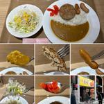 プレーンカレーにサラダとソーセージ2本にハンバーグ