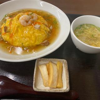 天津飯(中華料理みんみん西大寺店)