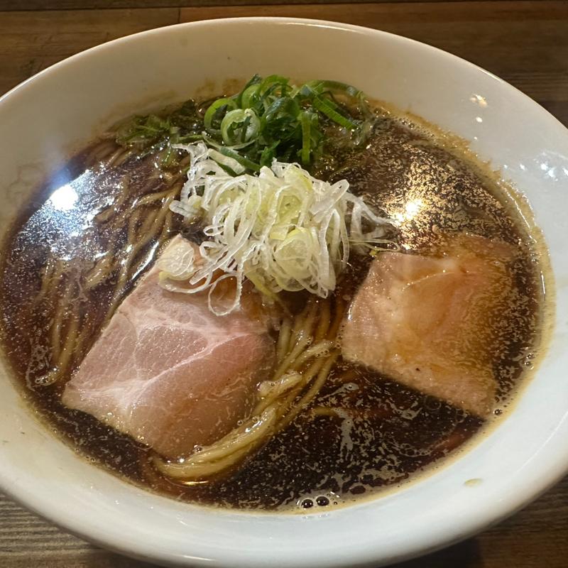 煮干醤油らーめん(らーめん 結 musubu)