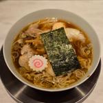 肉・海老醤油わんたん麺(黒)