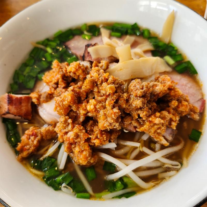 あぐー豚スペシャル台湾ラーメン(虎 Kitchen （タイガーキッチン）)