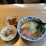 平日限定セット(貝出汁らぁ麺海美風 浅草店)