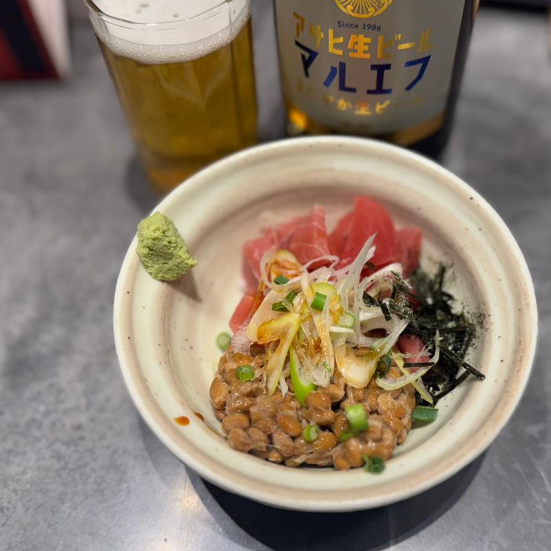 マグロ納豆(酒と飯　たまる食堂)