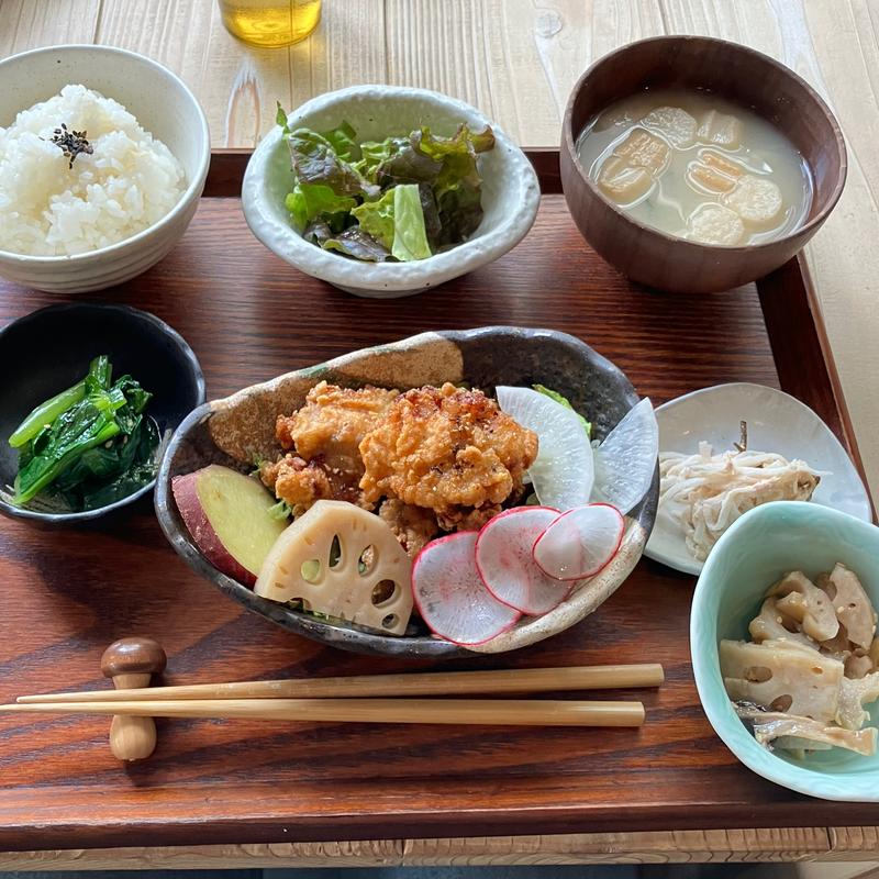 やわらか鶏もも塩麹唐揚げ(mish mash)