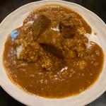 和牛厚切りカレー(カレー屋 本格カレー カルダモン.)