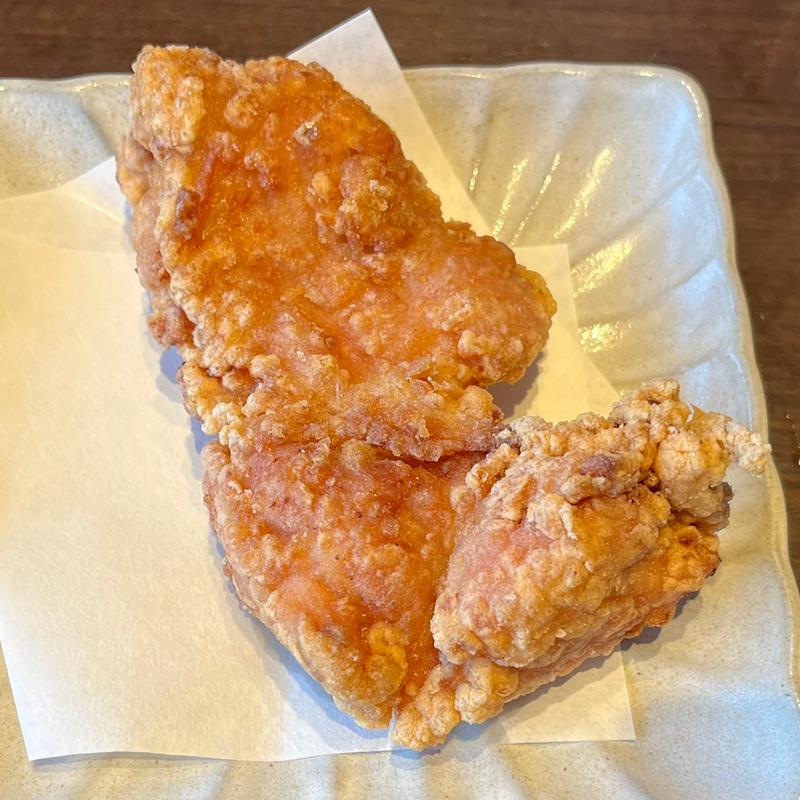 デカすぎる　から揚げ(心温食堂(神))