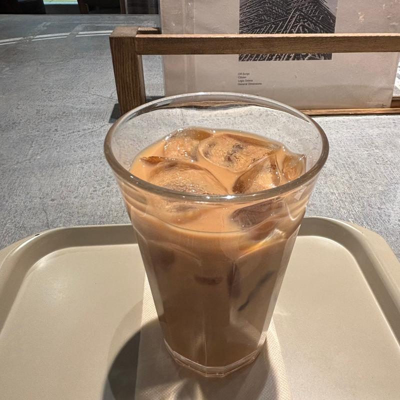 アイスロイヤルミルクティー(E PRONTO(エ プロント) 大宮区役所店)