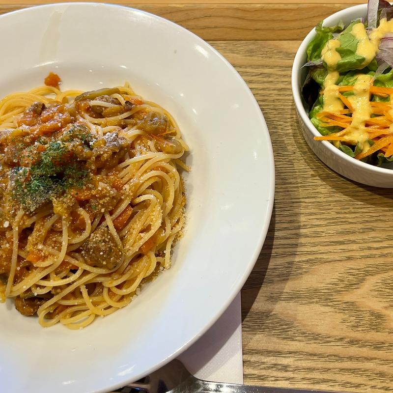 野菜たっぷりミートソースのパスタ(＠FARM Cafe)