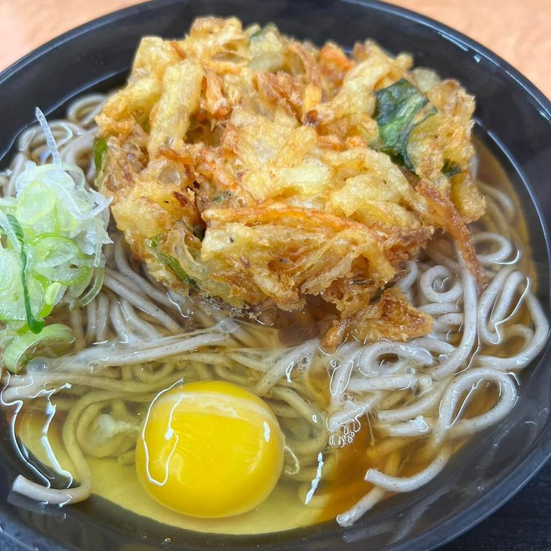 かき揚げ玉子そば(駅そば そば・うどん八起家 西口店)