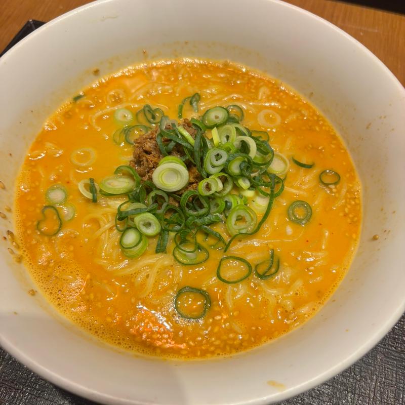 担々麺(拉拉飯店 （ラーラーハンテン）)